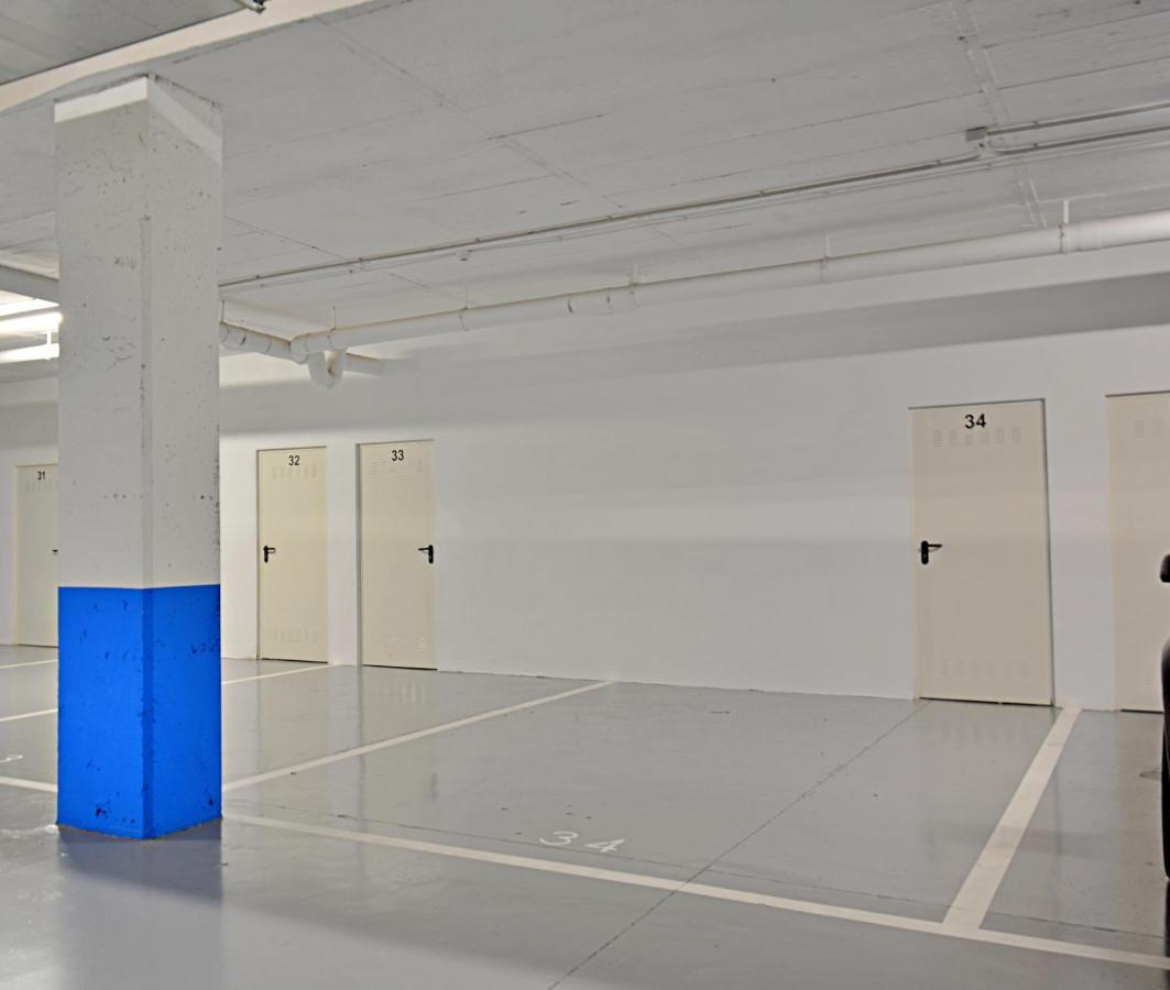 Galihost - Impresionante Con Piscina En Appartement *